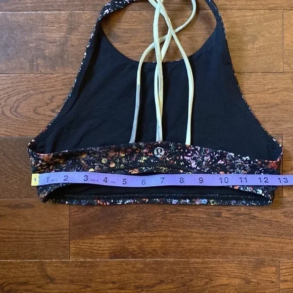 Lululemon SIZE 4 Free To Be Bra High Neck - Picture 6 of 6